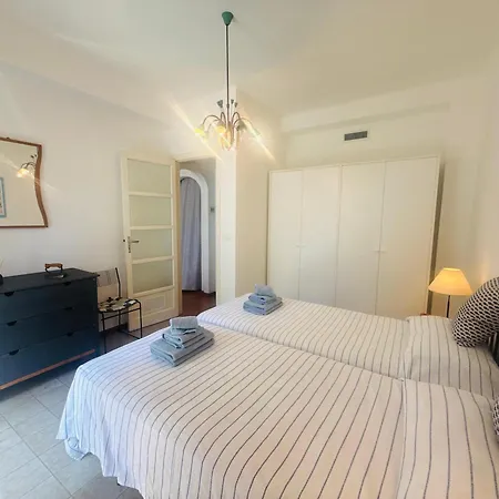 Villa Fronte Mare Con Terrazza Marina dʼAndora